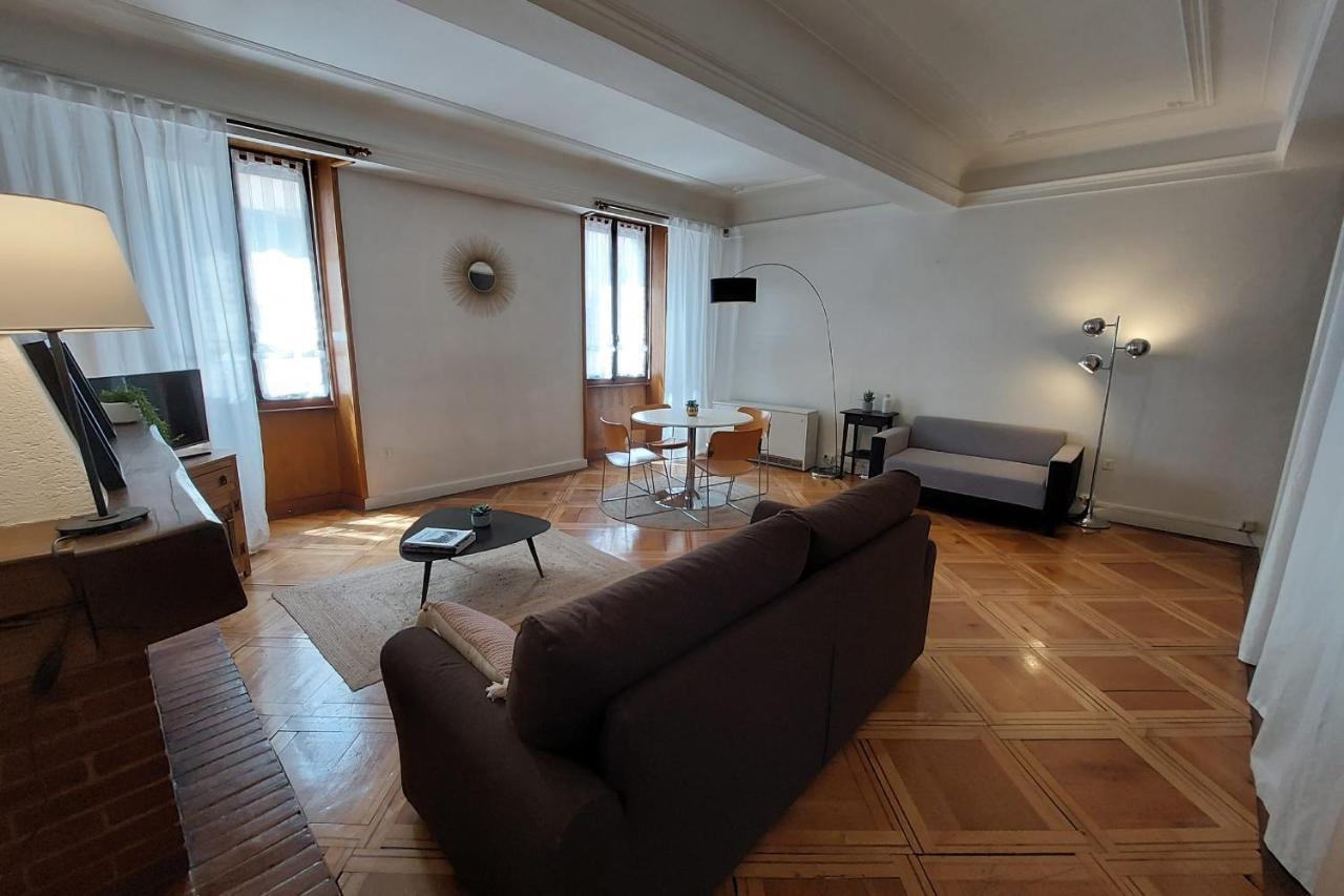 Le Vintage - Appartement En Plein Coeur De La Vieille Ville Анси Экстерьер фото